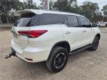 2015 Toyota Fortuner Wagon Crusade GUN156R